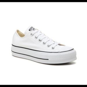 Chuck Taylor All-Star OX platform sneaker